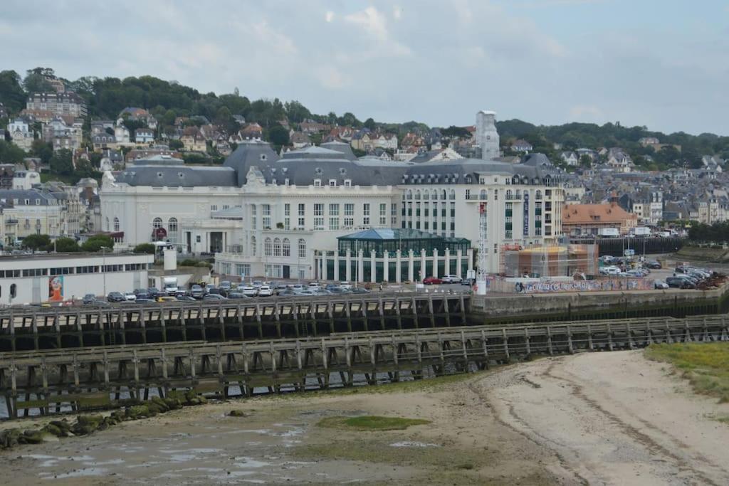 Mini-Duplex Cosy Avec Magnifique Vue Mer Deauville Exteriör bild